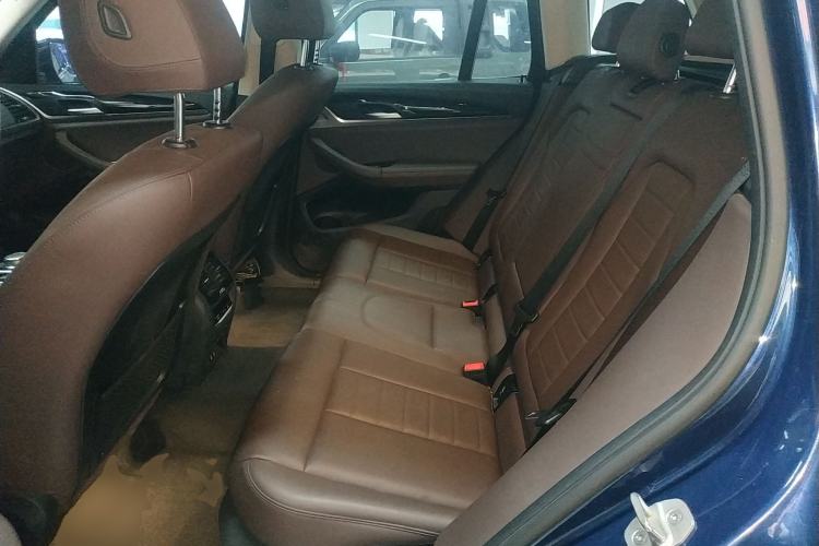 Used BMW X3 2020 xDrive25i M Sport Package Left Rear Seat