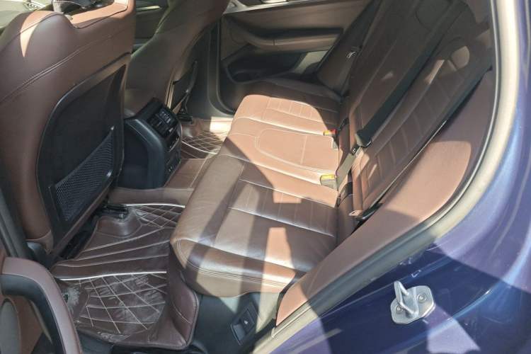 Used BMW X3 2020 xDrive28i M Sport Package Left Rear Seat