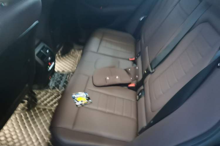 Used BMW X3 2020 xDrive25i M Sport Package Left Rear Seat