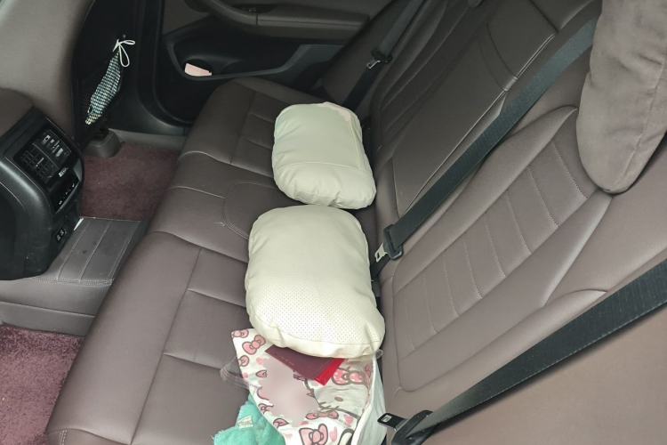 Used BMW X3 2020 xDrive25i Luxury Package Left Rear Seat