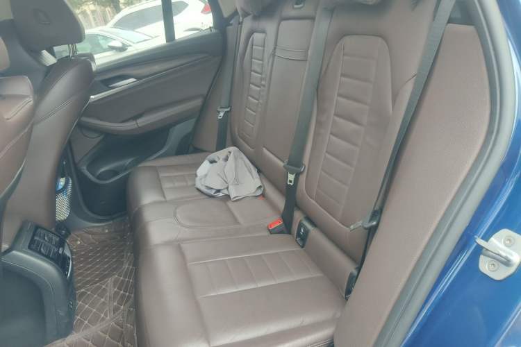 Used BMW X3 2020 xDrive28i Luxury Package Left Rear Seat
