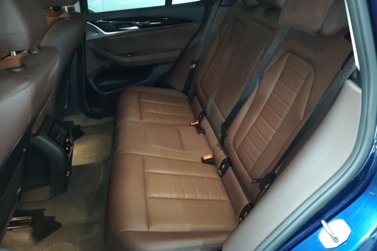 Used BMW X3 2020 xDrive25i Luxury Package Left Rear Seat