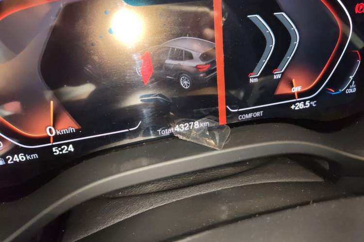 Used BMW X3 2020 xDrive25i M Sport Package Odometer Close Up