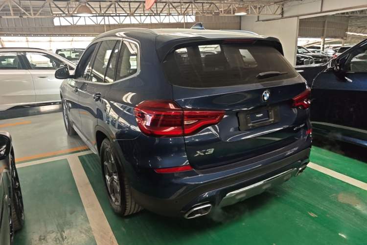Used BMW X3 2020 xDrive28i Luxury Package Rear Left 45 Deg