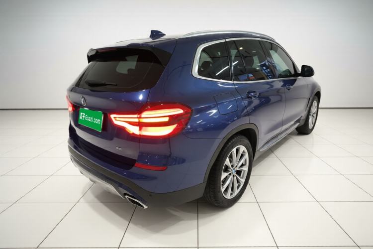 Used BMW X3 2020 xDrive25i Luxury Package Rear Right 45 Deg
