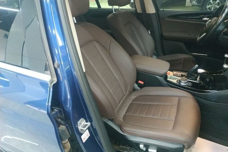 Used BMW X3 2020 xDrive25i M Sport Package Right Front Seat