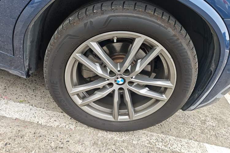 Used BMW X3 2020 xDrive28i M Sport Package Right Front Wheel Hub