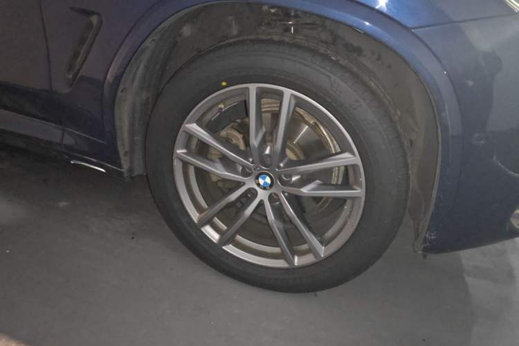 Used BMW X3 2020 xDrive28i M Sport Package Right Front Wheel Hub