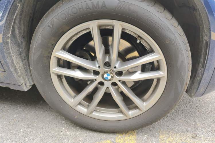 Used BMW X3 2020 xDrive28i M Sport Package Right Front Wheel Hub
