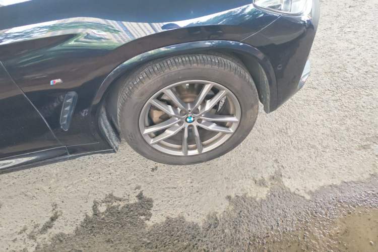 Used BMW X3 2020 xDrive28i M Sport Package Right Front Wheel Hub