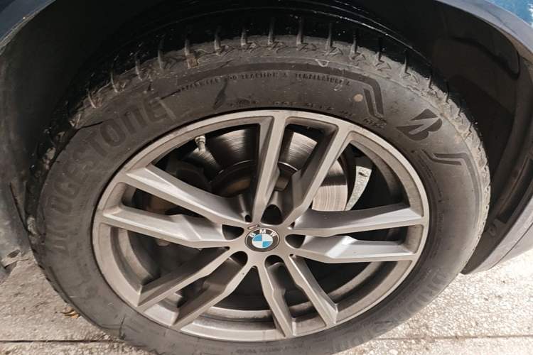 Used BMW X3 2020 xDrive28i M Sport Package Right Front Wheel Hub