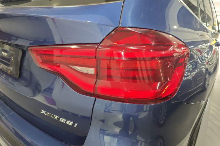 Used BMW X3 2020 xDrive28i Luxury Package Right Rear Taillight