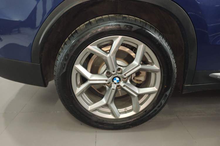 Used BMW X3 2020 xDrive28i Luxury Package Right Rear Wheel Hub