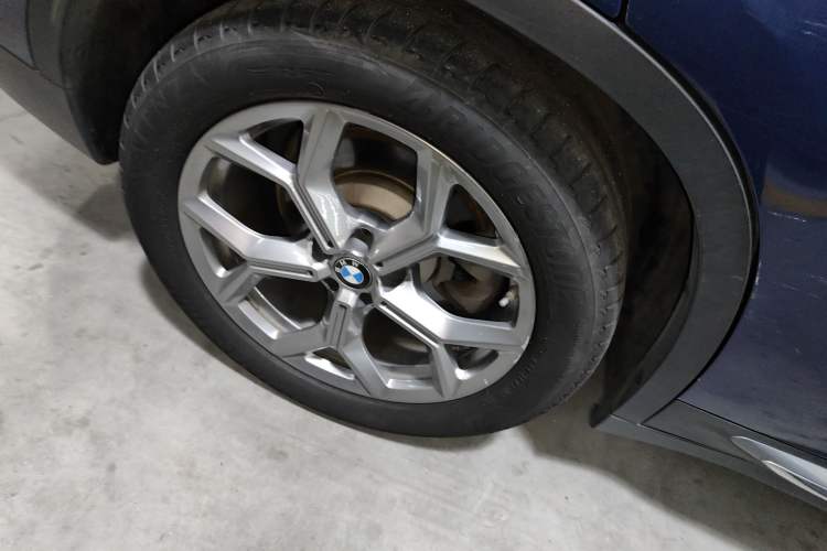 Used BMW X3 2020 xDrive28i Luxury Package Right Rear Wheel Hub