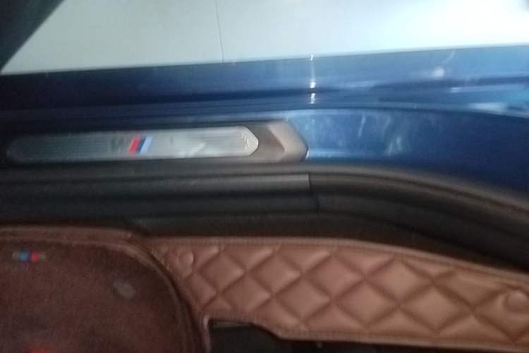 Used BMW X3 2020 xDrive28i M Sport Package Right Side Sill
