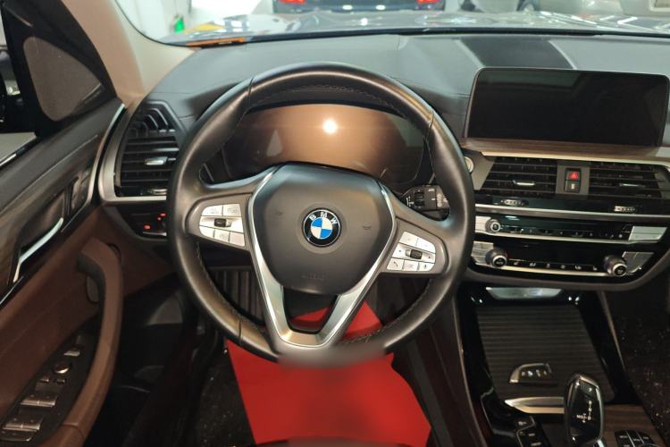 Used BMW X3 2020 xDrive28i Luxury Package Steering Wheel