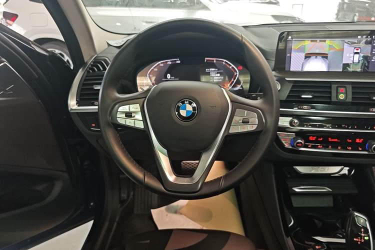Used BMW X3 2020 xDrive28i Luxury Package Steering Wheel