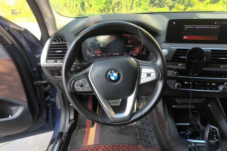 Used BMW X3 2020 xDrive28i Luxury Package Steering Wheel