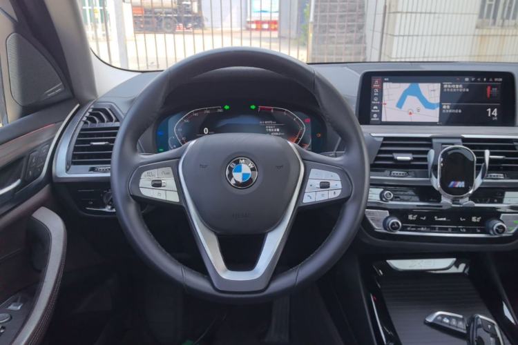 Used BMW X3 2020 xDrive28i Luxury Package Steering Wheel