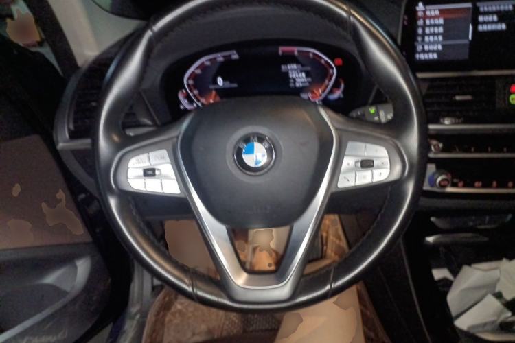 Used BMW X3 2020 xDrive25i Luxury Package Steering Wheel