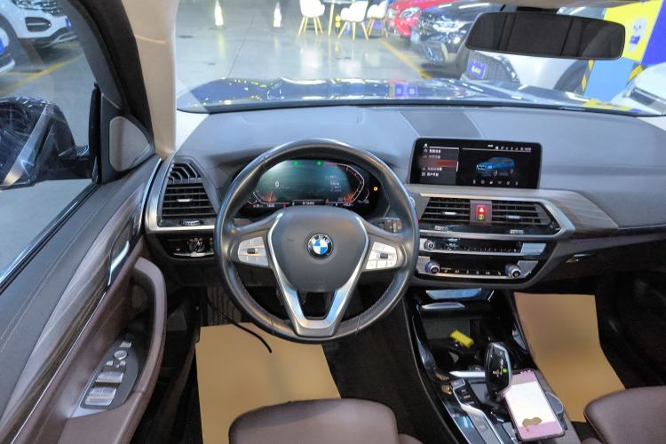 Used BMW X3 2020 xDrive28i Luxury Package Steering Wheel