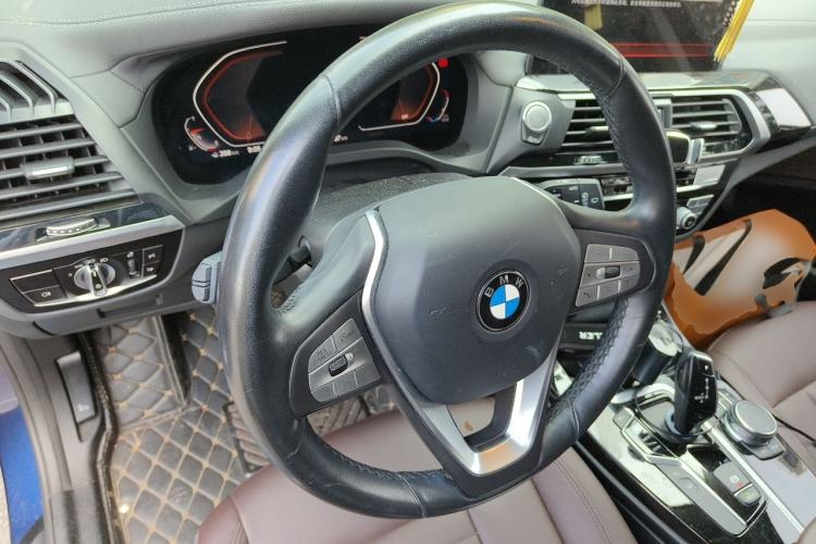 Used BMW X3 2020 xDrive25i Luxury Package Steering Wheel