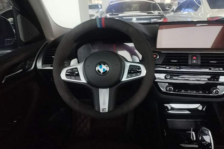 Used BMW X3 2020 xDrive28i M Sport Package Steering Wheel