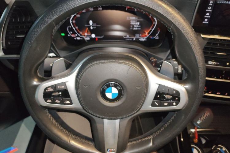 Used BMW X3 2020 xDrive30i Luxury Model with M Sport Package Steering Wheel