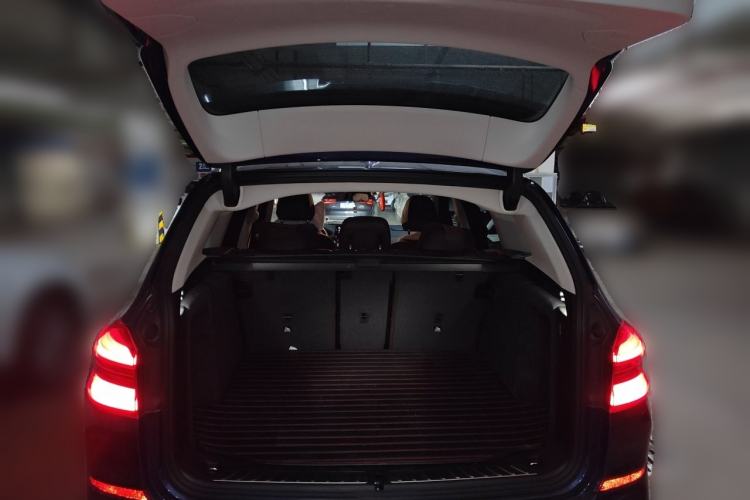 Used BMW X3 2020 xDrive25i M Sport Package Trunk