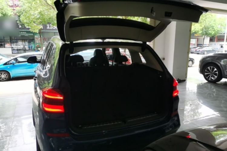 Used BMW X3 2020 xDrive28i M Sport Package Trunk