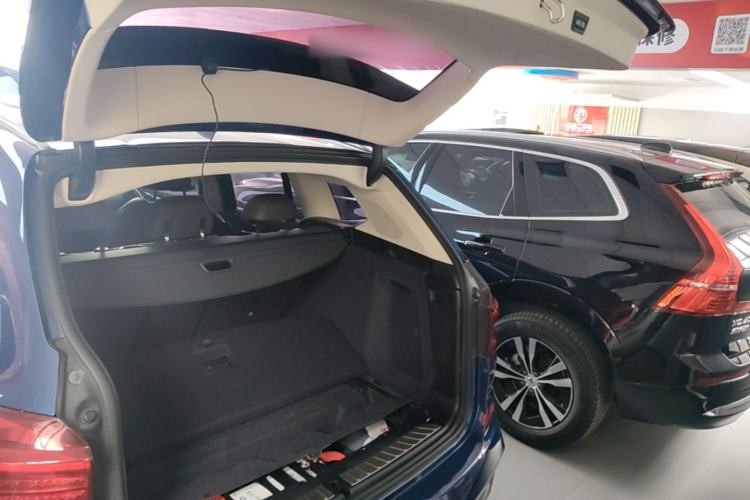 Used BMW X3 2020 xDrive30i Luxury Model with M Sport Package Trunk