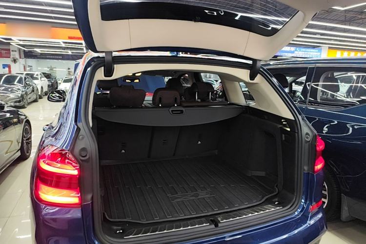 Used BMW X3 2020 xDrive28i M Sport Package Trunk