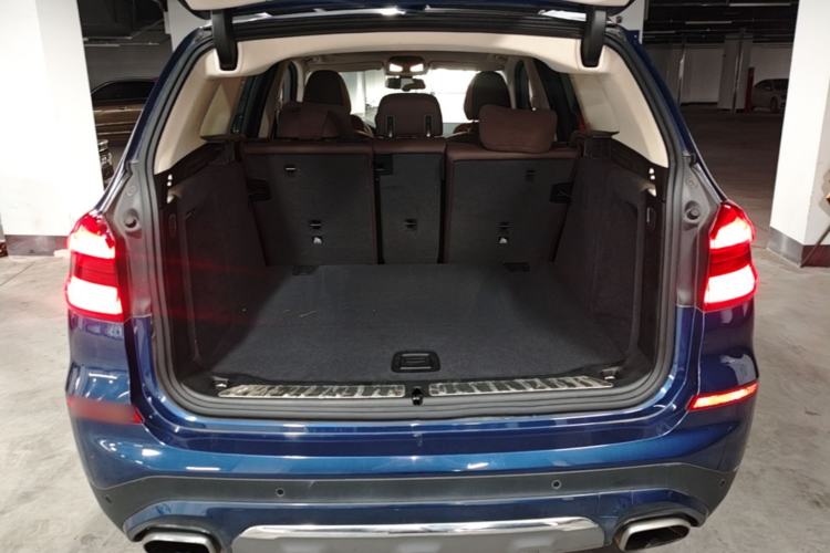 Used BMW X3 2020 xDrive25i Luxury Package Trunk