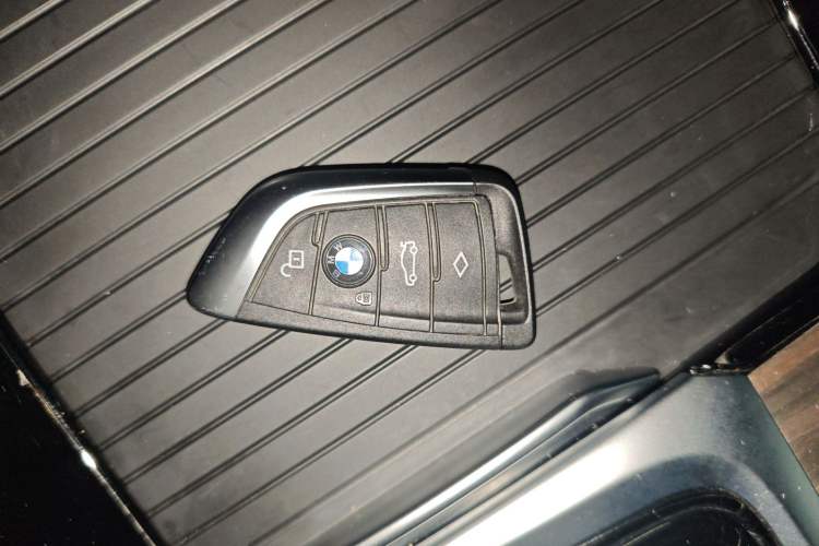 Used BMW X3 2020 xDrive28i Luxury Package Vehicle Key