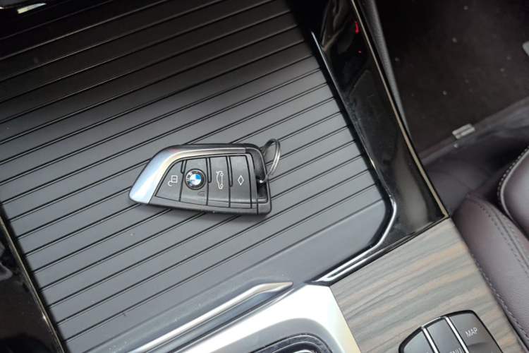 Used BMW X3 2020 xDrive28i Luxury Package Vehicle Key