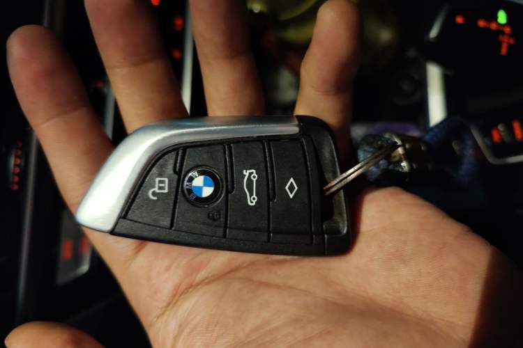 Used BMW X3 2020 xDrive25i M Sport Package Vehicle Key