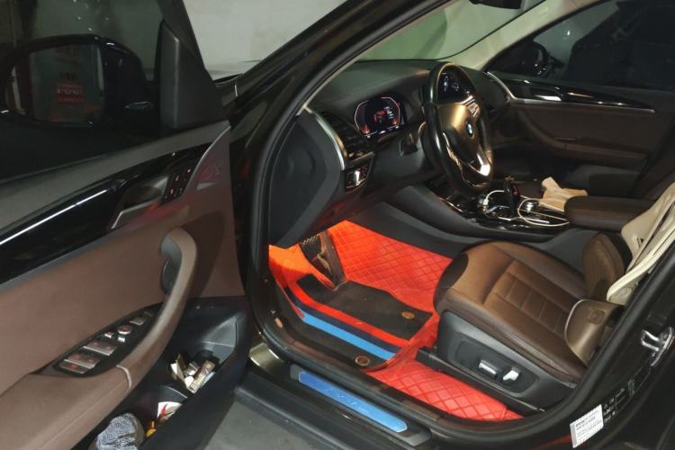 Used BMW X3 2020 xDrive25i Luxury Package Driver Seat