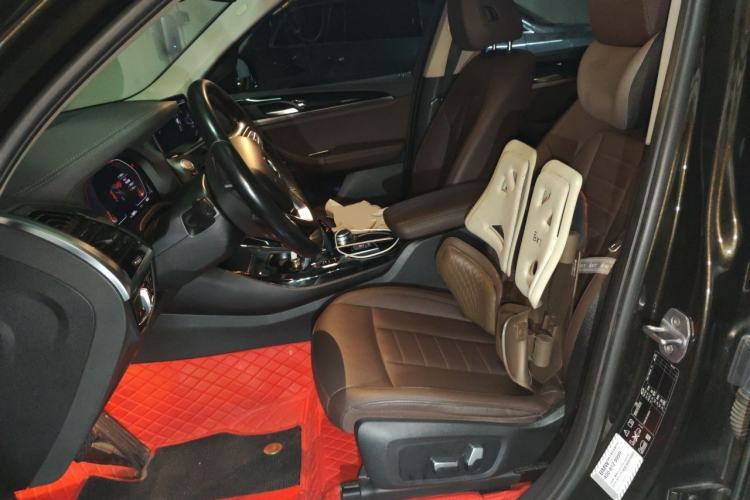 Used BMW X3 2020 xDrive25i Luxury Package Left Front Seat