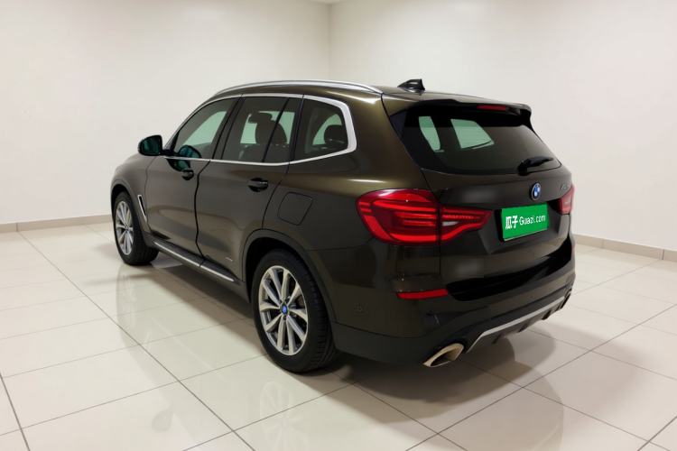Used BMW X3 2020 xDrive25i Luxury Package Rear Left 45 Deg
