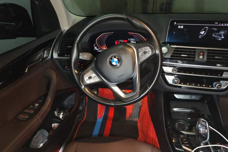 Used BMW X3 2020 xDrive25i Luxury Package Steering Wheel