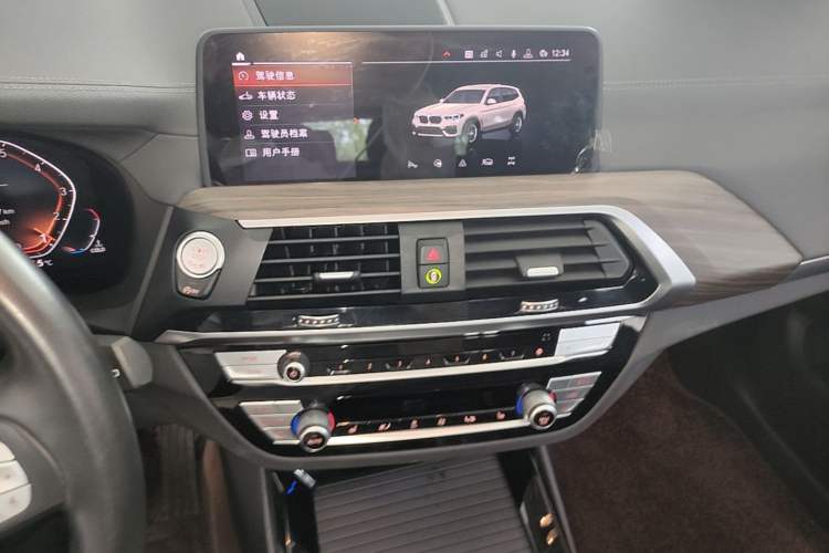 Used BMW X3 2020 xDrive28i Luxury Package Audio And AC Panel