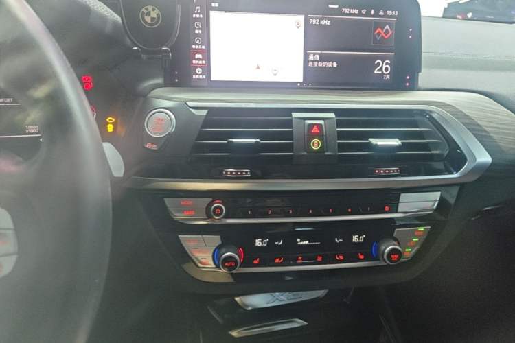 Used BMW X3 2020 xDrive28i Luxury Package Audio And AC Panel