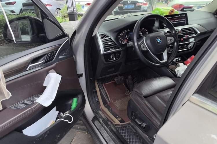 Used BMW X3 2020 xDrive28i Luxury Package Driver Seat