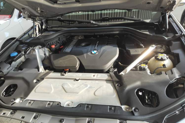 Used BMW X3 2020 xDrive25i Luxury Package Engine Bay