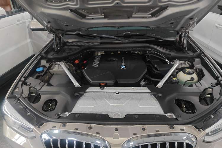 Used BMW X3 2020 xDrive25i Luxury Package Engine Bay