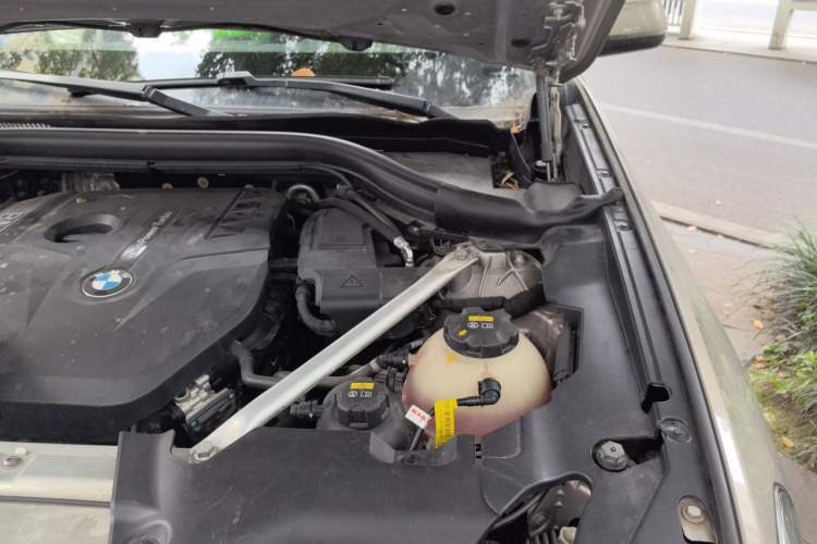 Used BMW X3 2020 xDrive28i Luxury Package Engine Bay Left
