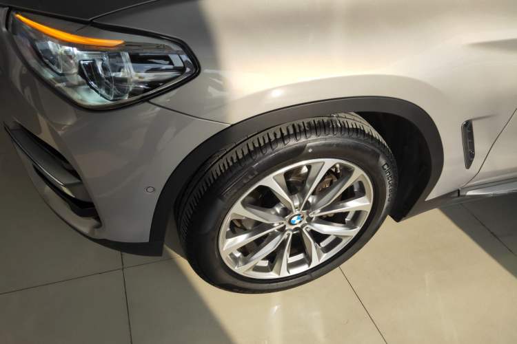 Used BMW X3 2020 xDrive25i Luxury Package Exterior 3