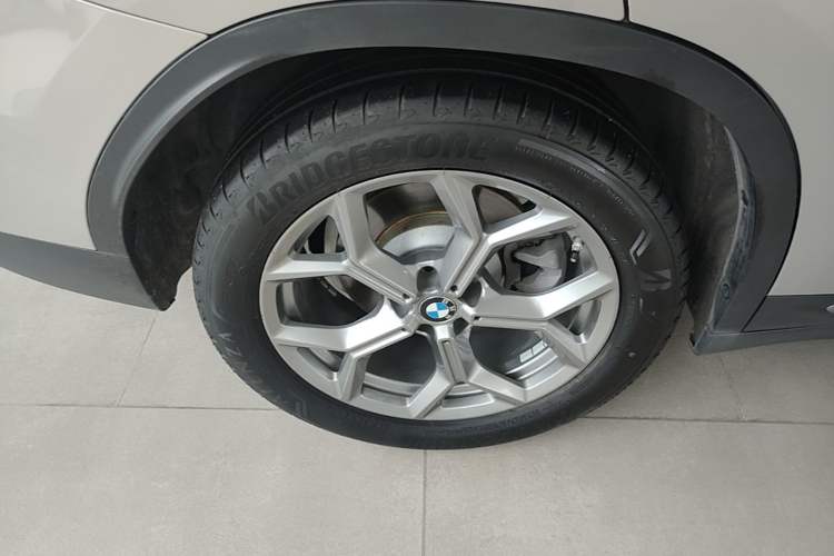 Used BMW X3 2020 xDrive28i Luxury Package Exterior 5