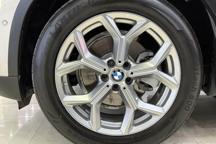 Used BMW X3 2020 xDrive28i Luxury Package Exterior 6