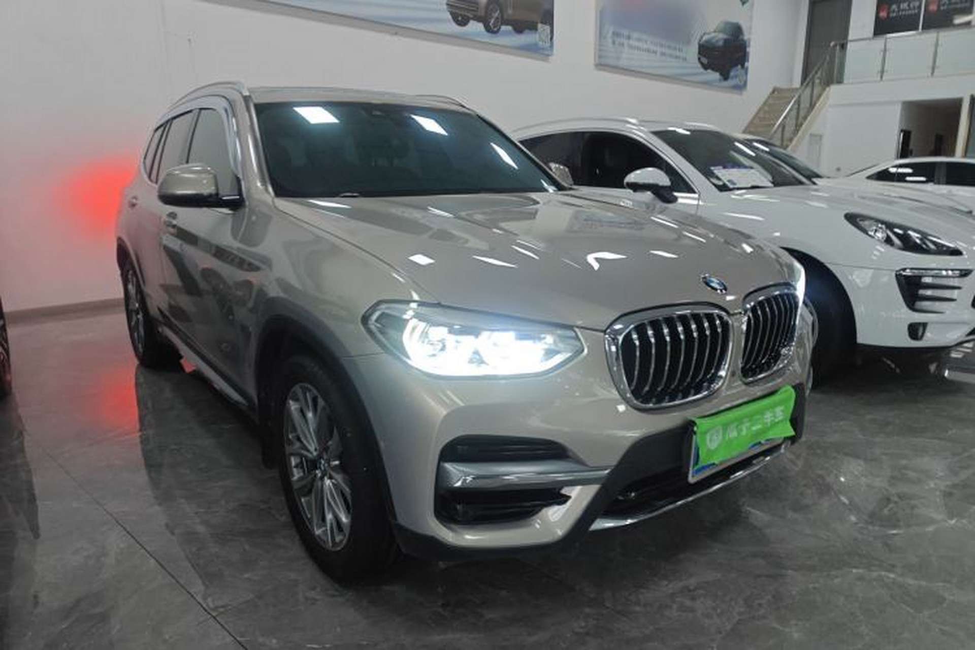 Used BMW X3 2020 xDrive25i Luxury Package Front Right 45 Deg
